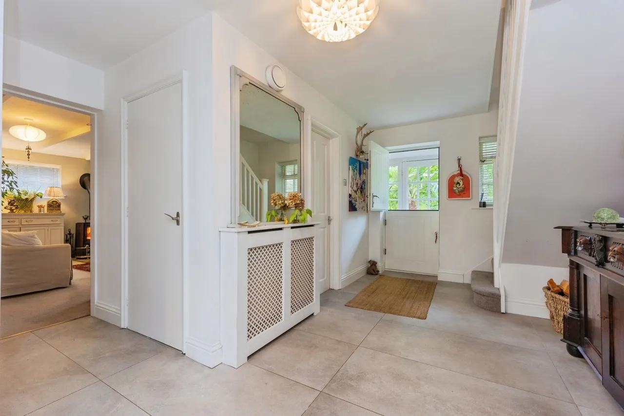 Broomfield Close, Chelford, Macclesfield, Cheshire, SK11, photo 21
