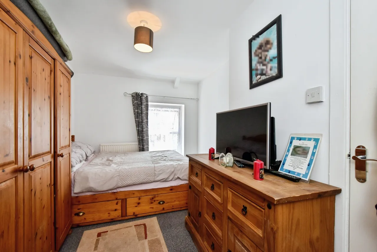 Wern Road, Swansea, SA9, photo 12