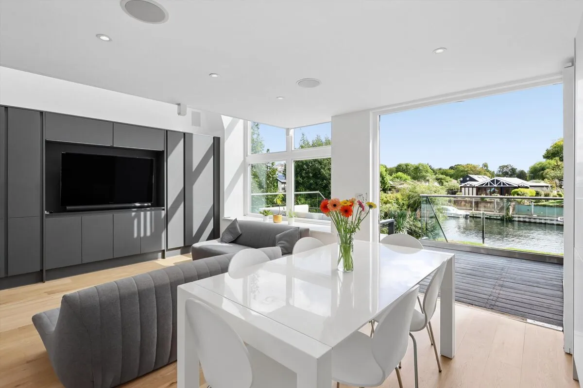 Cube House, Hamm Court, KT13, photo 4