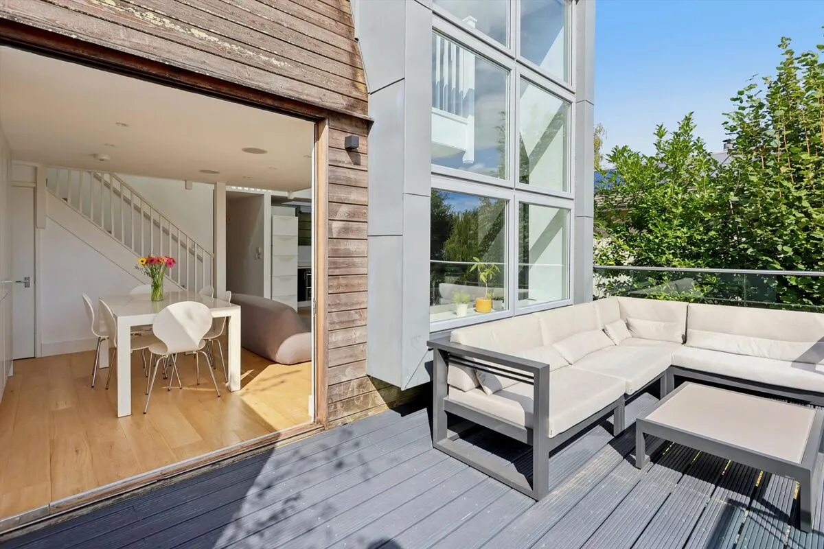 Cube House, Hamm Court, KT13, photo 8