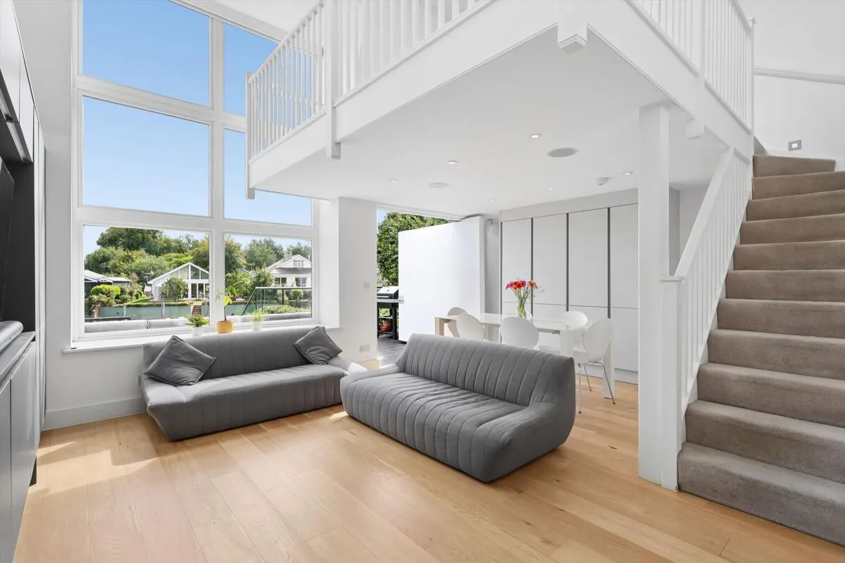 Cube House, Hamm Court, KT13, photo 7