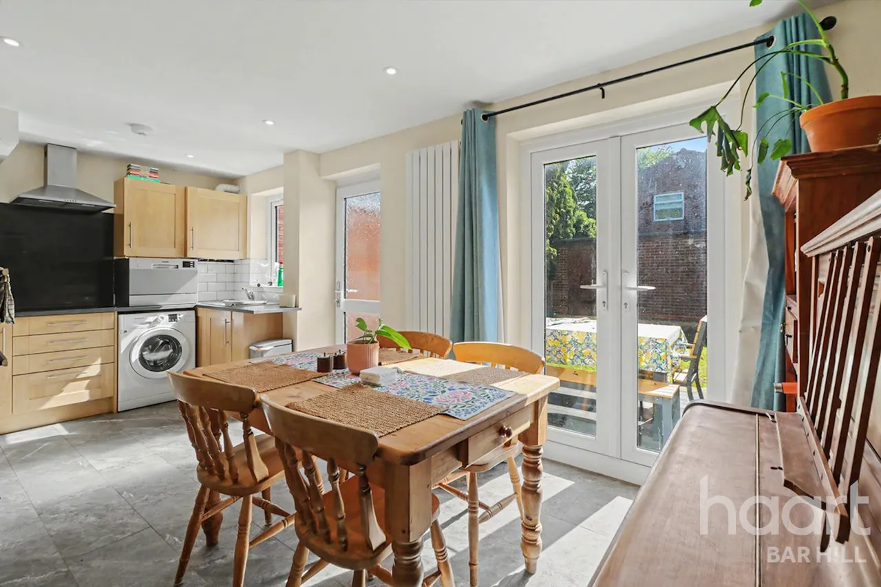 Pippin Walk, Hardwick, CB23, photo 4