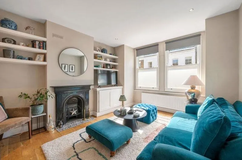 2 bed flat for sale — Smeaton Road, London SW18 5JH