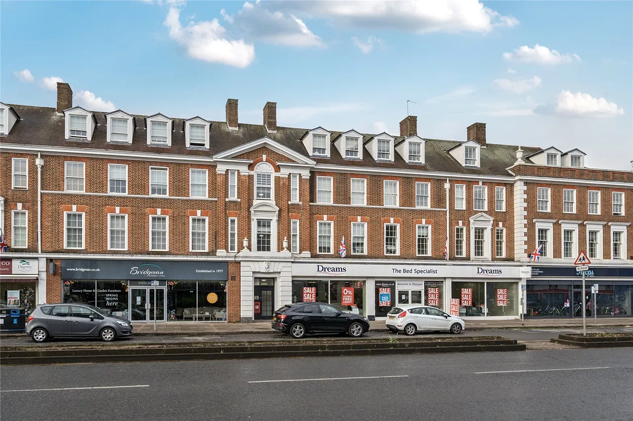 New Zealand Avenue, Walton On Thames, KT12, photo 8