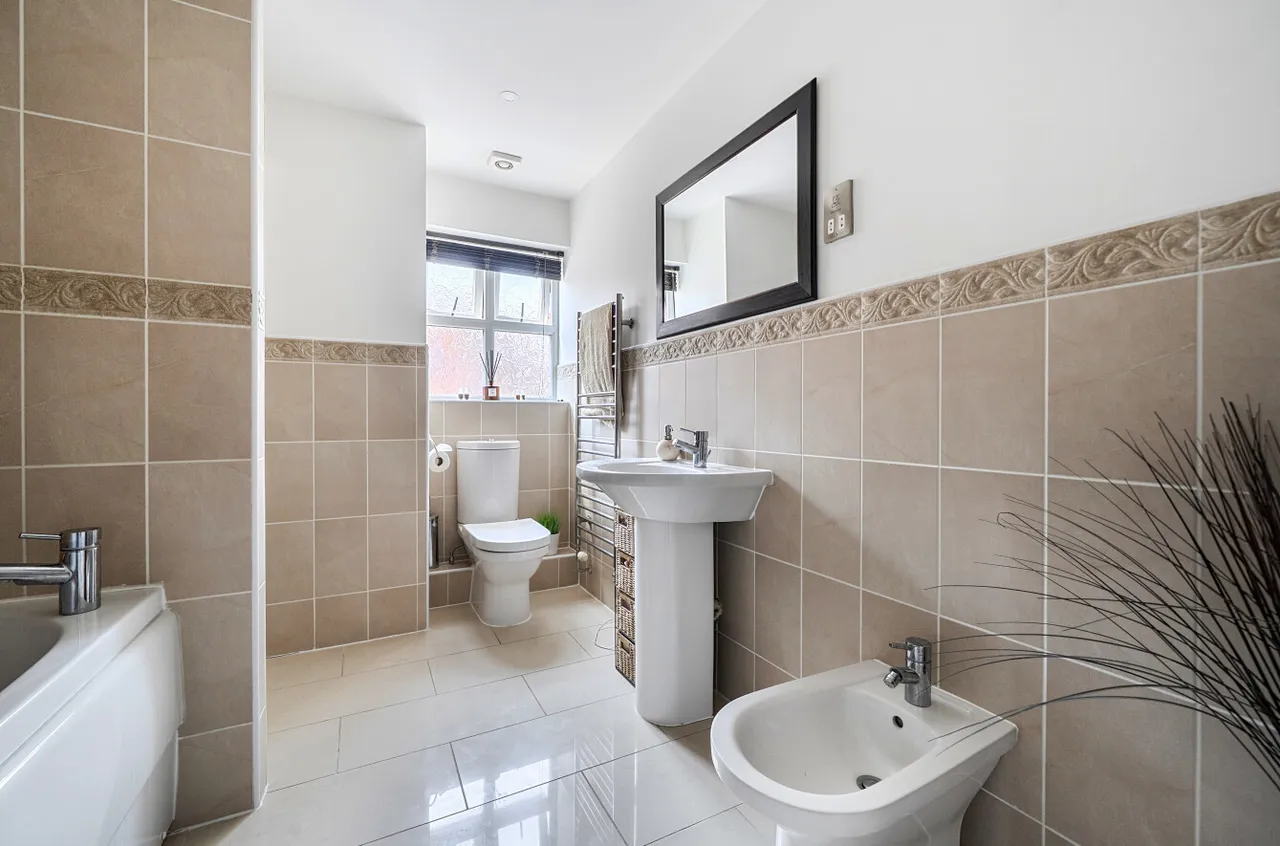 Grenadier Close, Shinfield, Reading, Berkshire, RG2 9EZ, photo 29