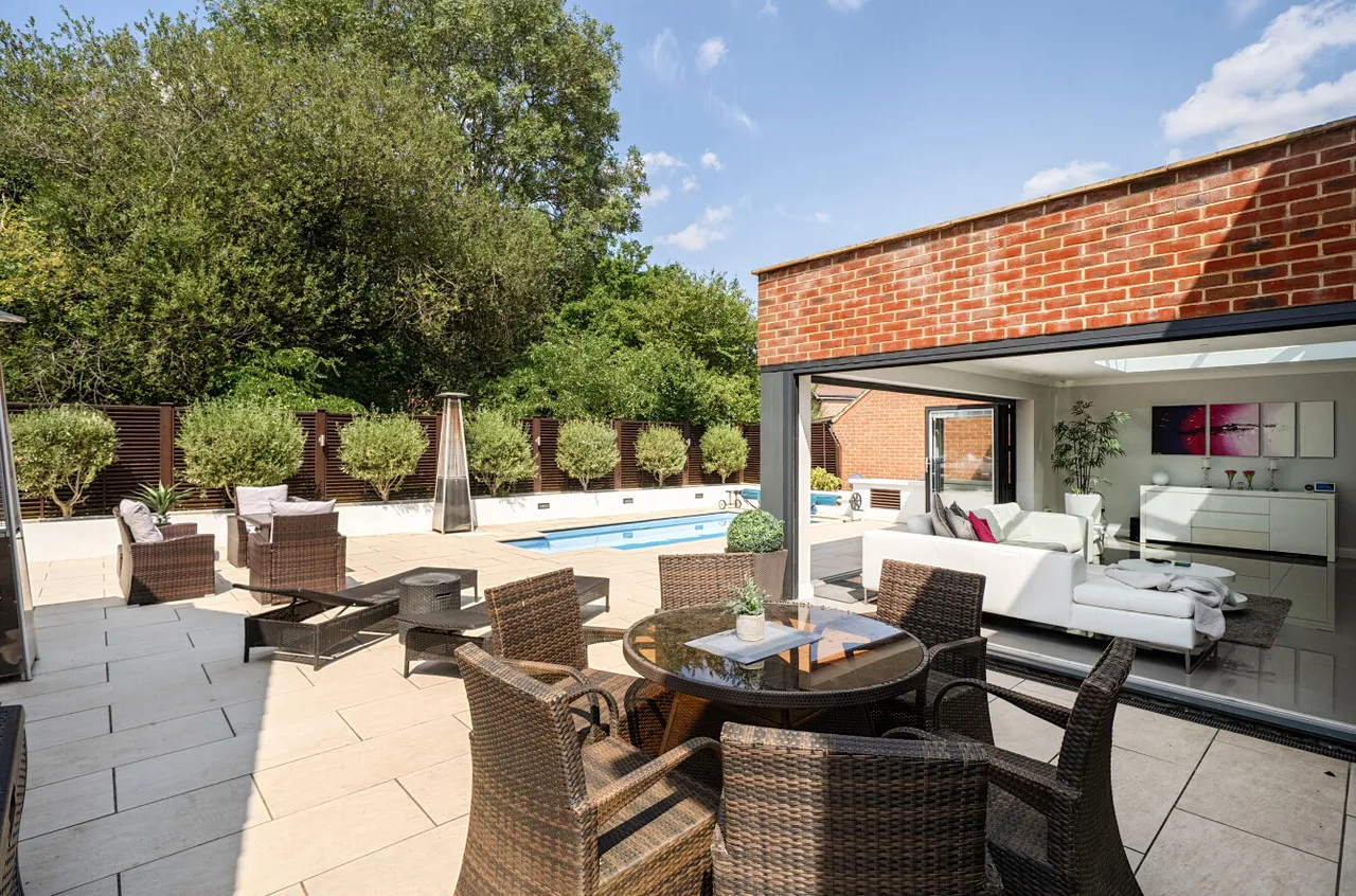 Grenadier Close, Shinfield, Reading, Berkshire, RG2 9EZ, photo 17