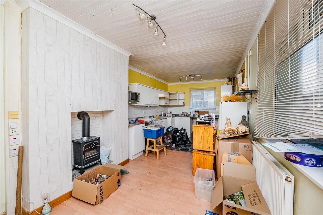 St. Marys Avenue, Barry, CF63 4LT, photo 11