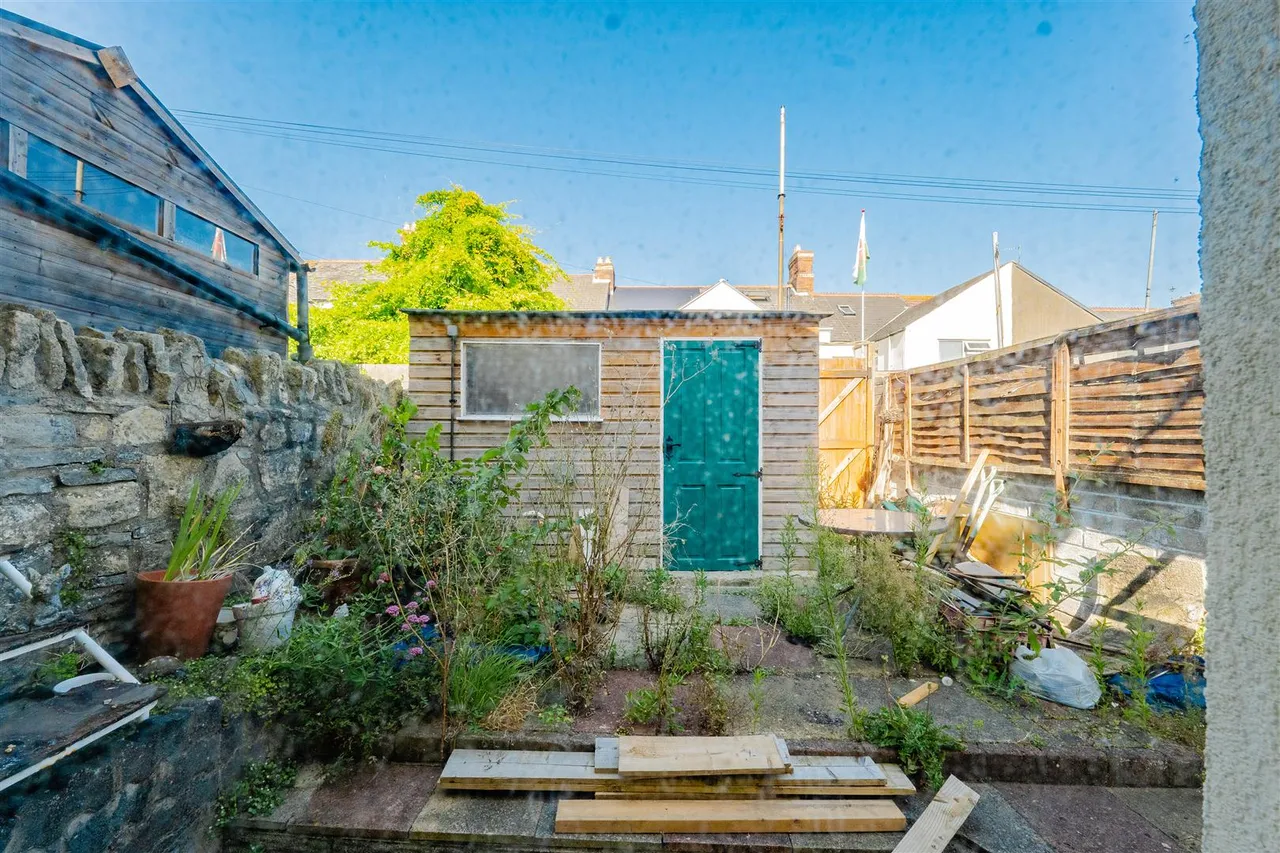 St. Marys Avenue, Barry, CF63 4LT, photo 12