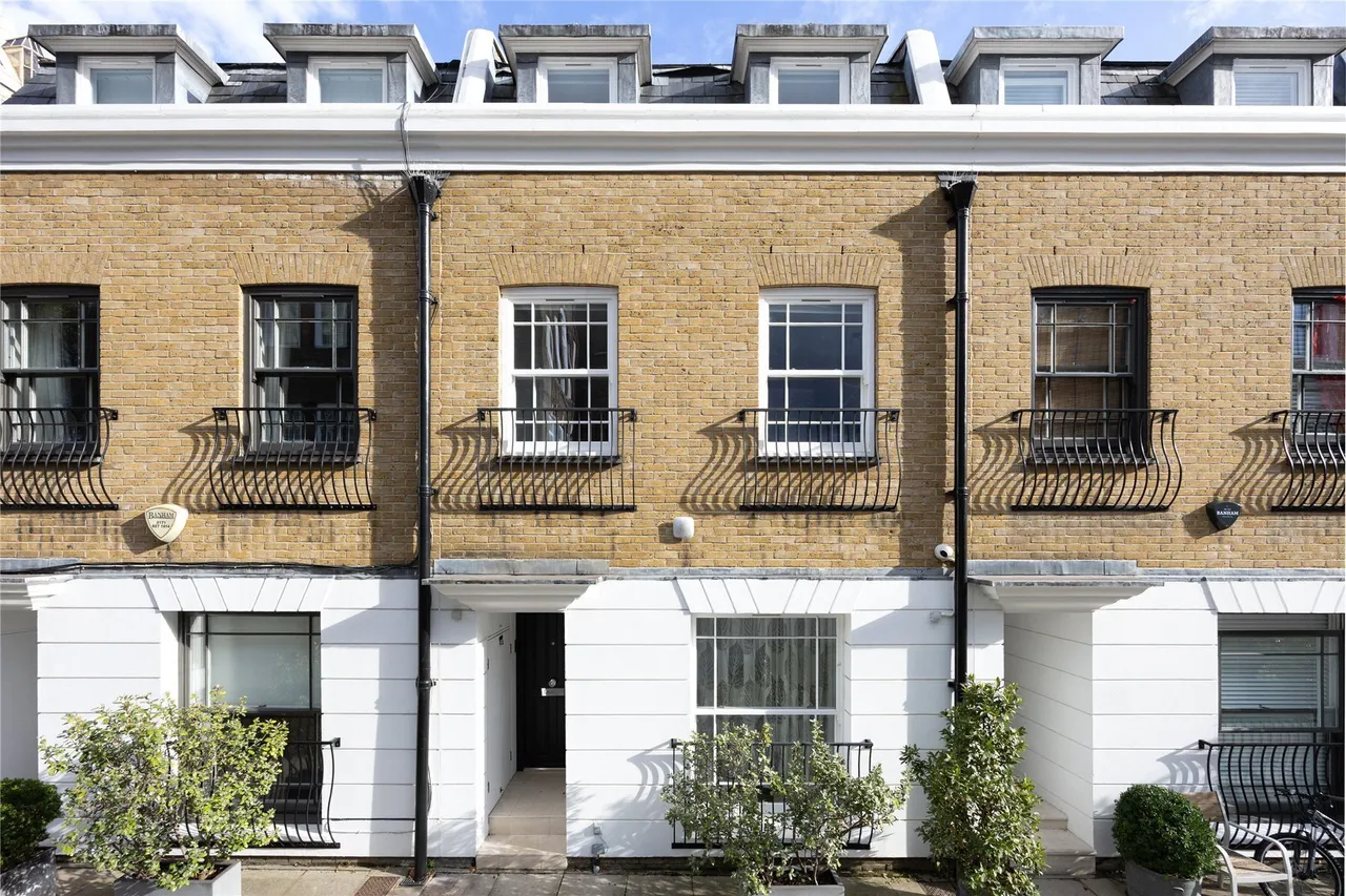 3 bed house for sale, Vintners Row, Chelsea, SW10