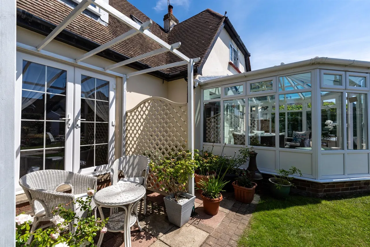 Private Hurstwood Estate, Felpham, photo 24