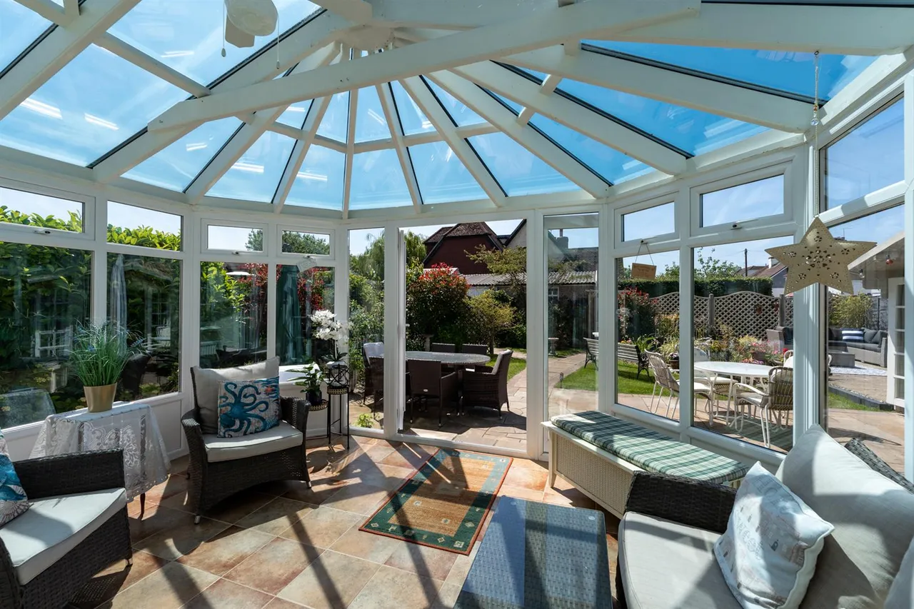 Private Hurstwood Estate, Felpham, photo 14