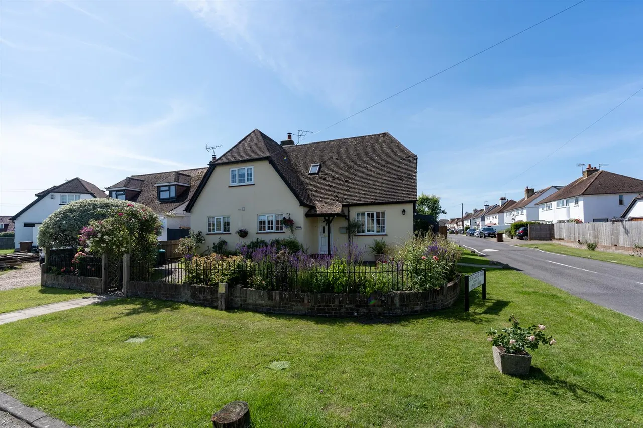 Private Hurstwood Estate, Felpham, photo 33