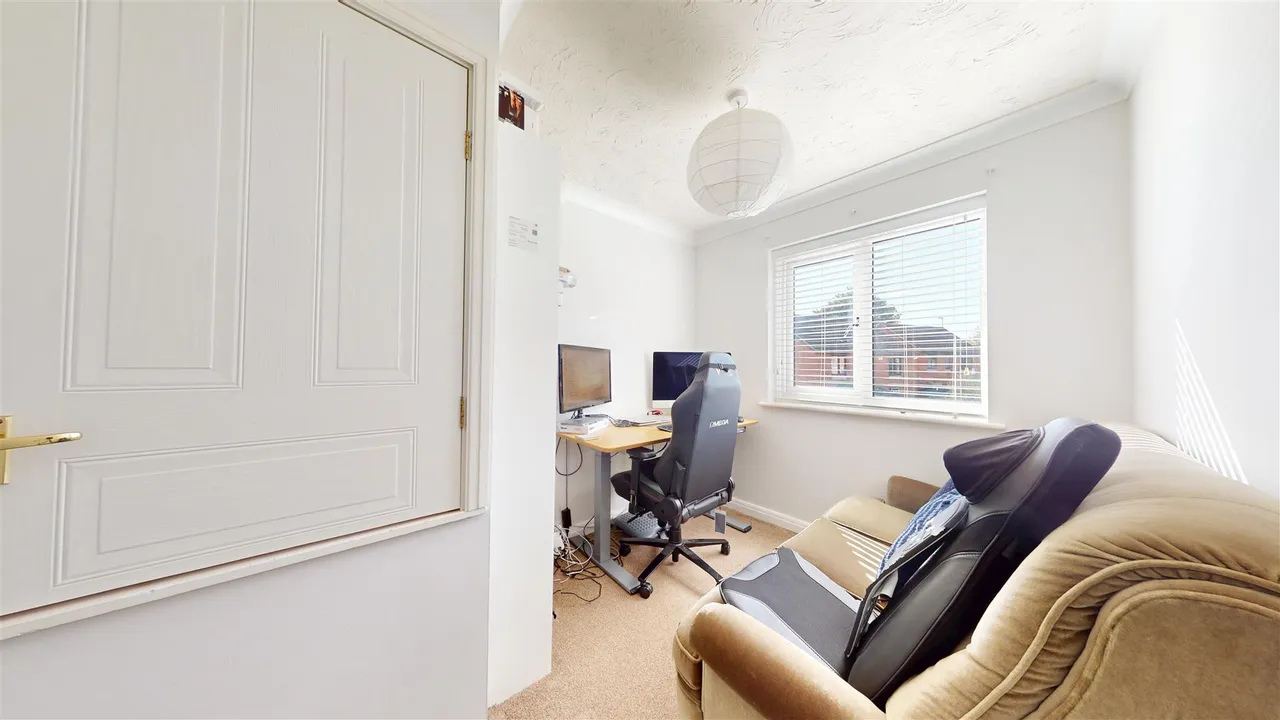 Braford Gardens, Shenley Brook End, photo 28