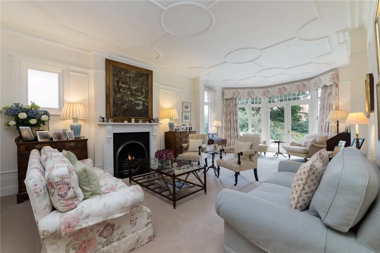 6 bed house for sale — Howards Lane, London, SW15