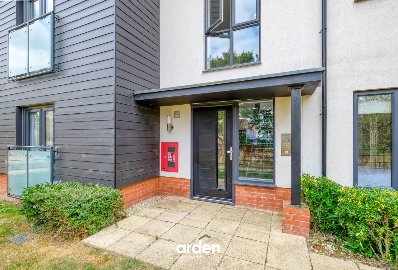 Henshaw Court, Shirley, B90, photo 4