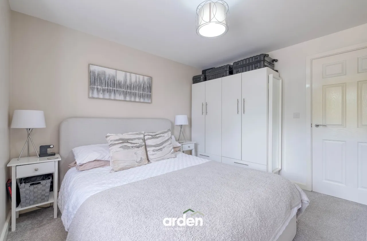 Henshaw Court, Shirley, B90, photo 7