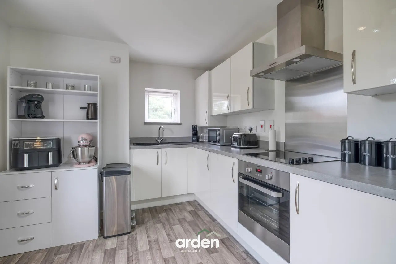 Henshaw Court, Shirley, B90, photo 6