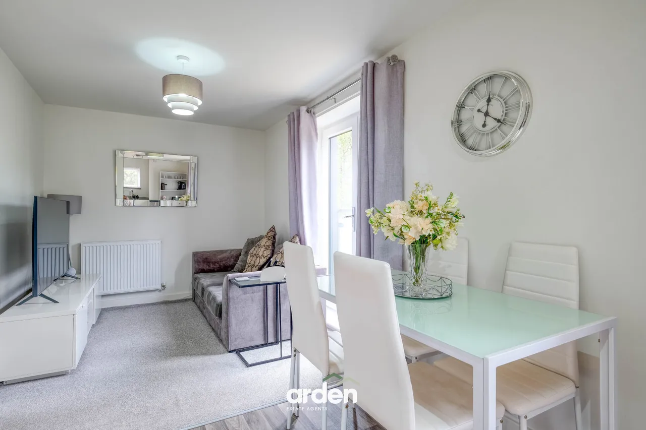 Henshaw Court, Shirley, B90, photo 3