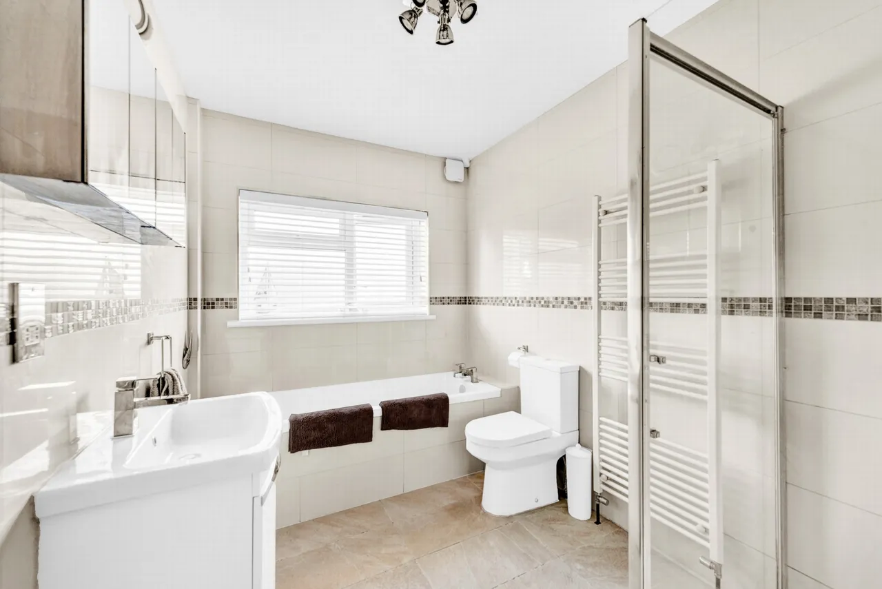 Joan Crescent, Mottingham, SE9 5RR, photo 7