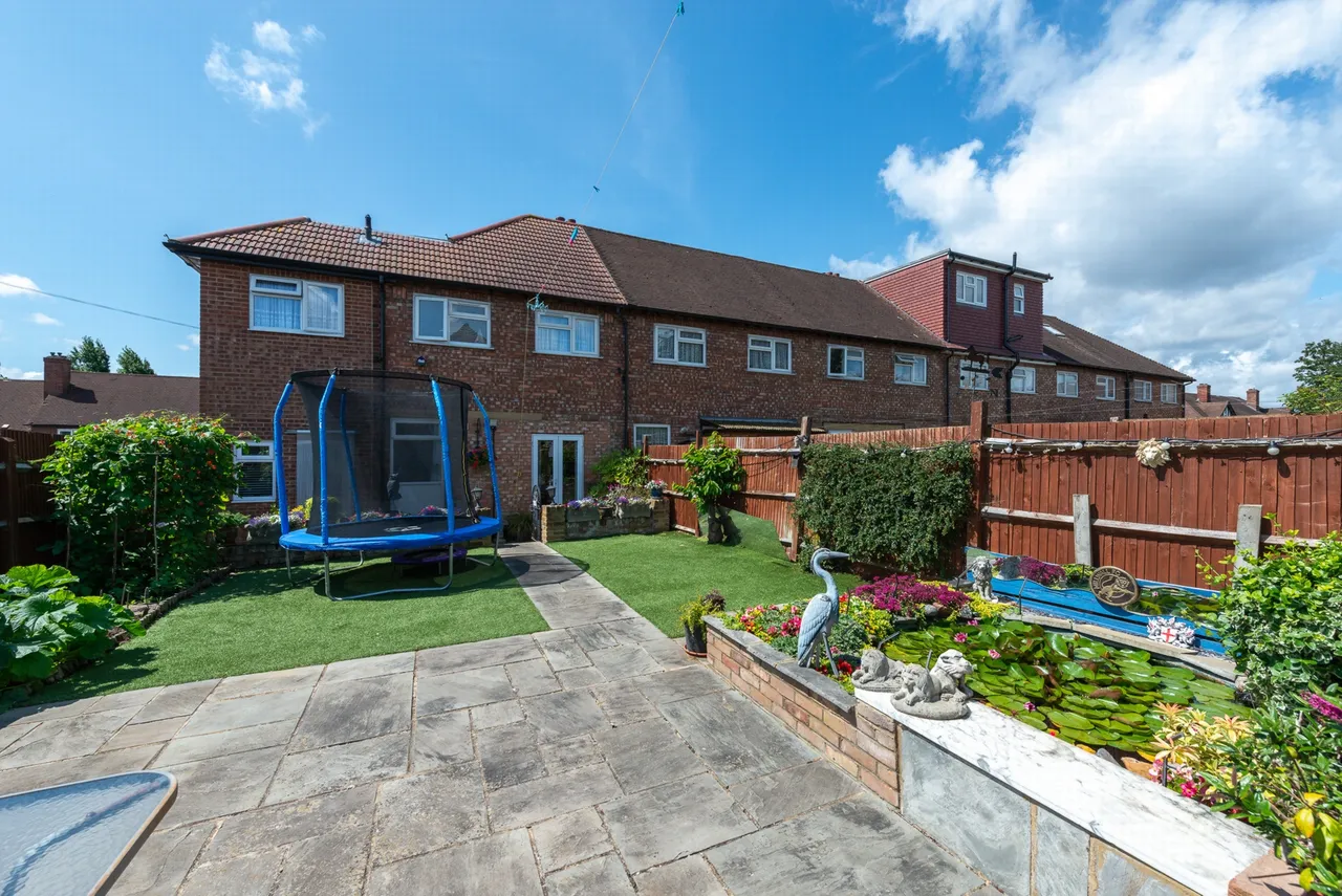 Joan Crescent, Mottingham, SE9 5RR, photo 12