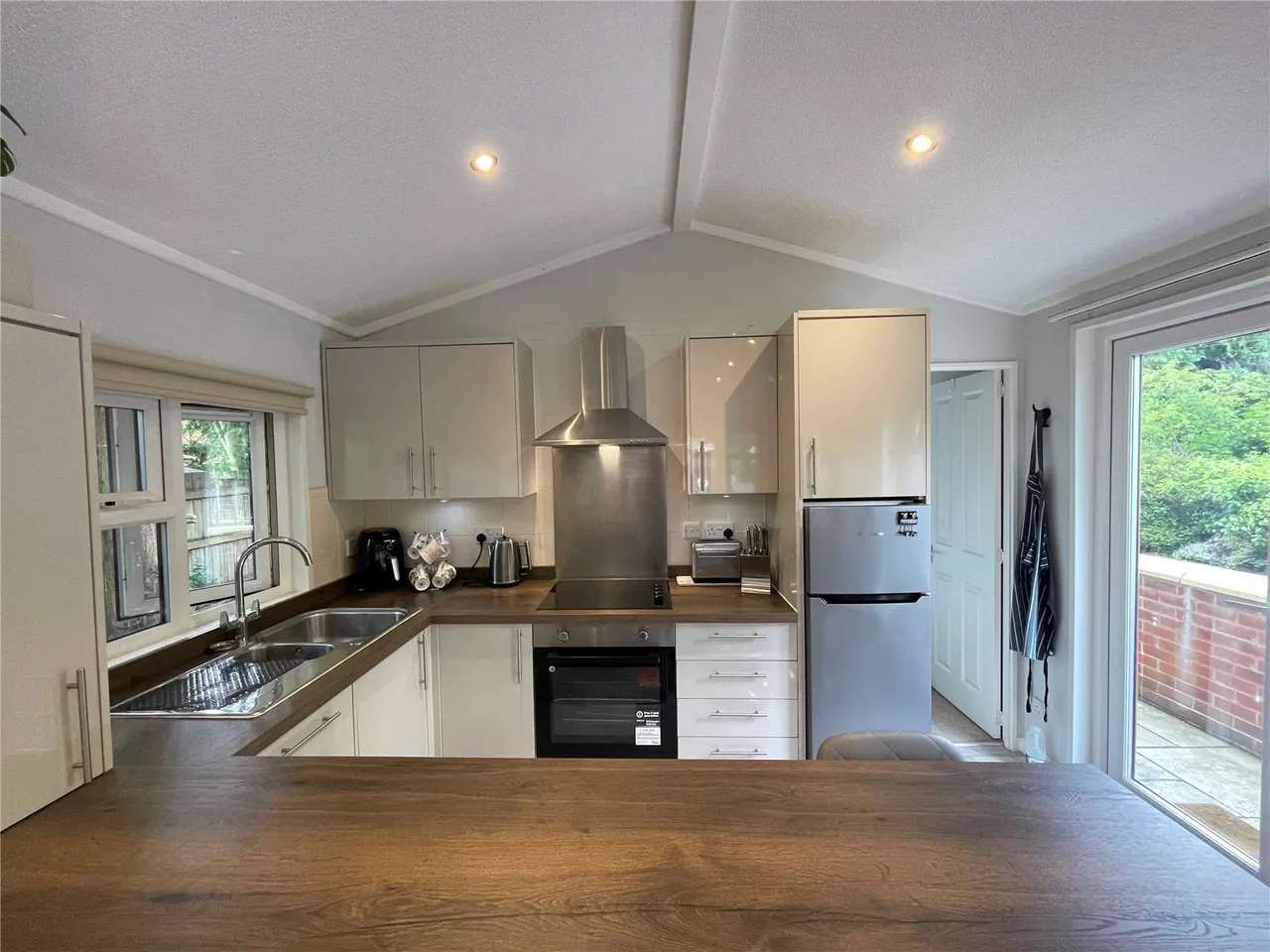 Devon Oaks, Bedford Bridge, PL20, photo 13