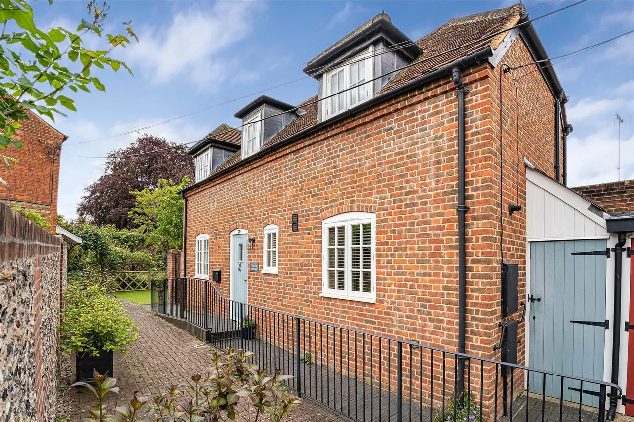 2 bed property for sale, New Street, Henley-on-Thames, RG9