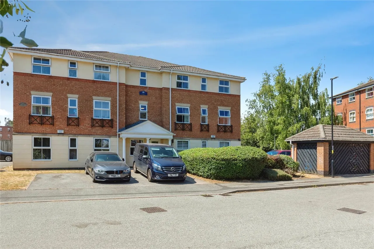 2 bed flat for sale — Drapers Fields, Coventry, West Midlands, CV1