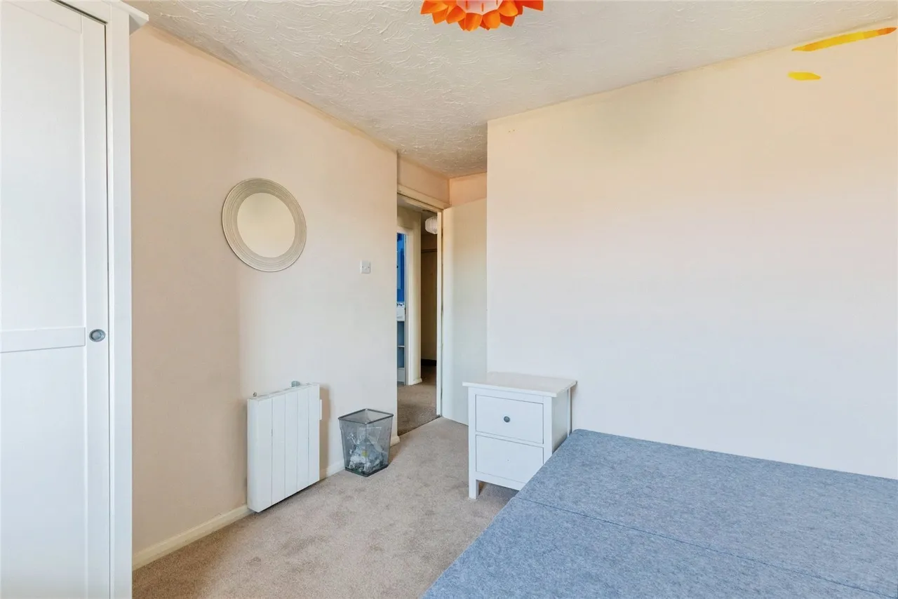 Drapers Fields, Coventry, West Midlands, CV1, photo 11
