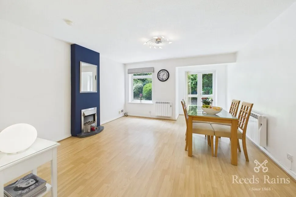 Arbour Mews, Tytherington, Cheshire, SK10, photo 2