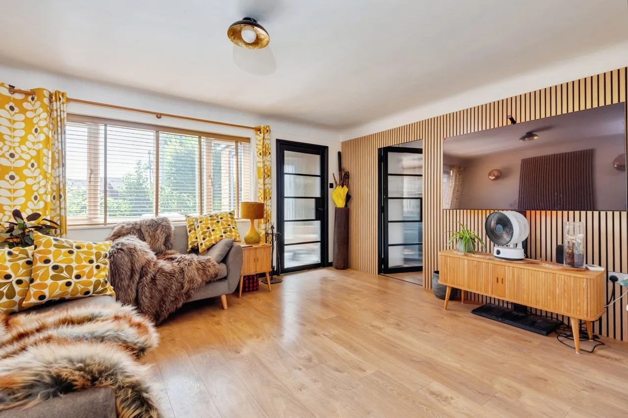 The Paddock, Woolton, L25, photo 5