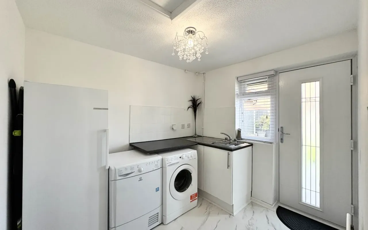Beaumont Avenue, St Helens, photo 11
