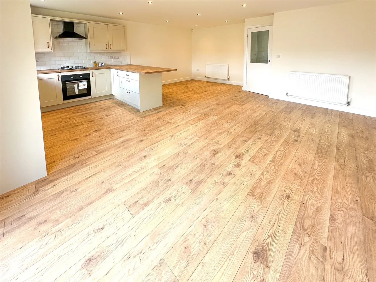 Church Mews, Minsthorpe Lane, South Elmsall, WF9, photo 2