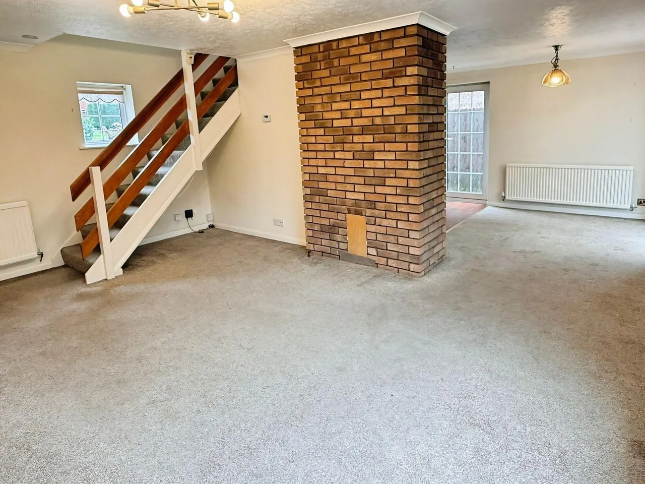 Pennine Close, Oadby, LE2, photo 3