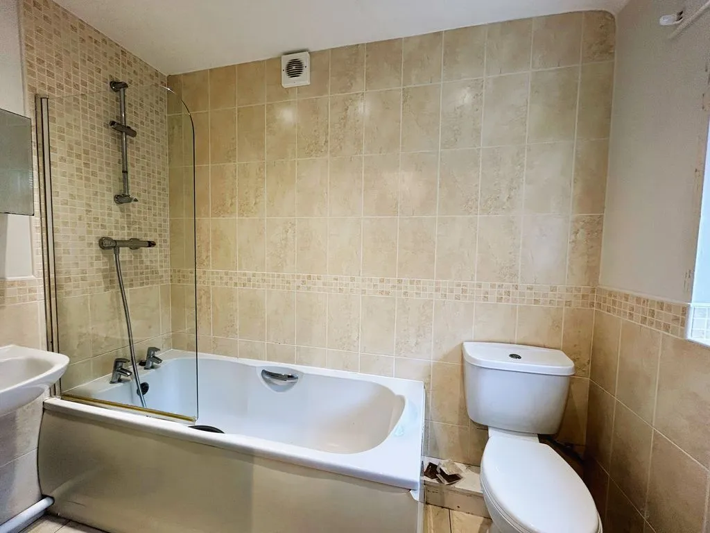 Brownhills Road, Walsall Wood, WS8, photo 6