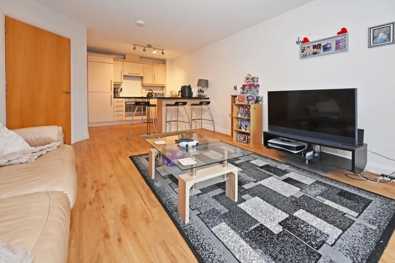 Poplar Drive, Blurton, Stoke-on-Trent, photo 4