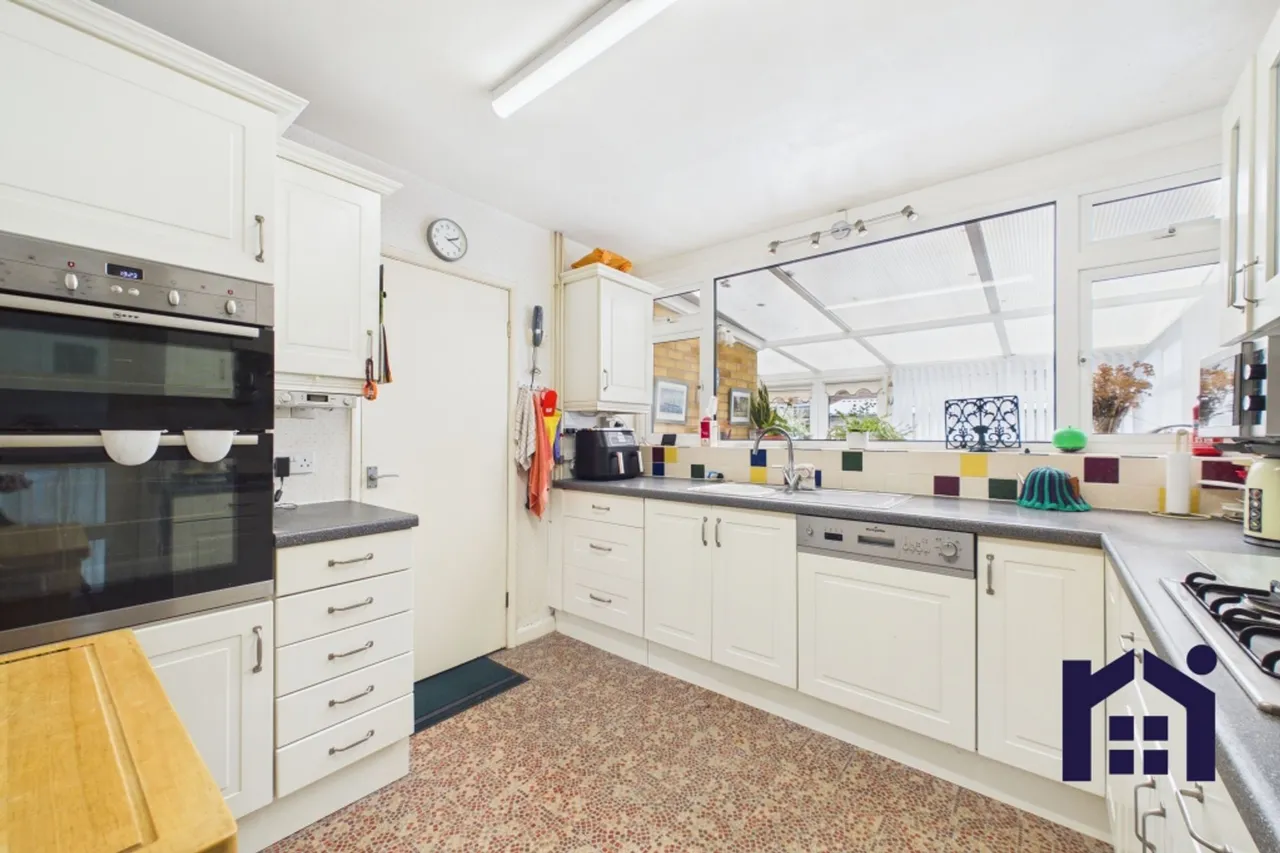 The Hawthorns, Eccleston, Chorley, PR7 5QW, photo 11