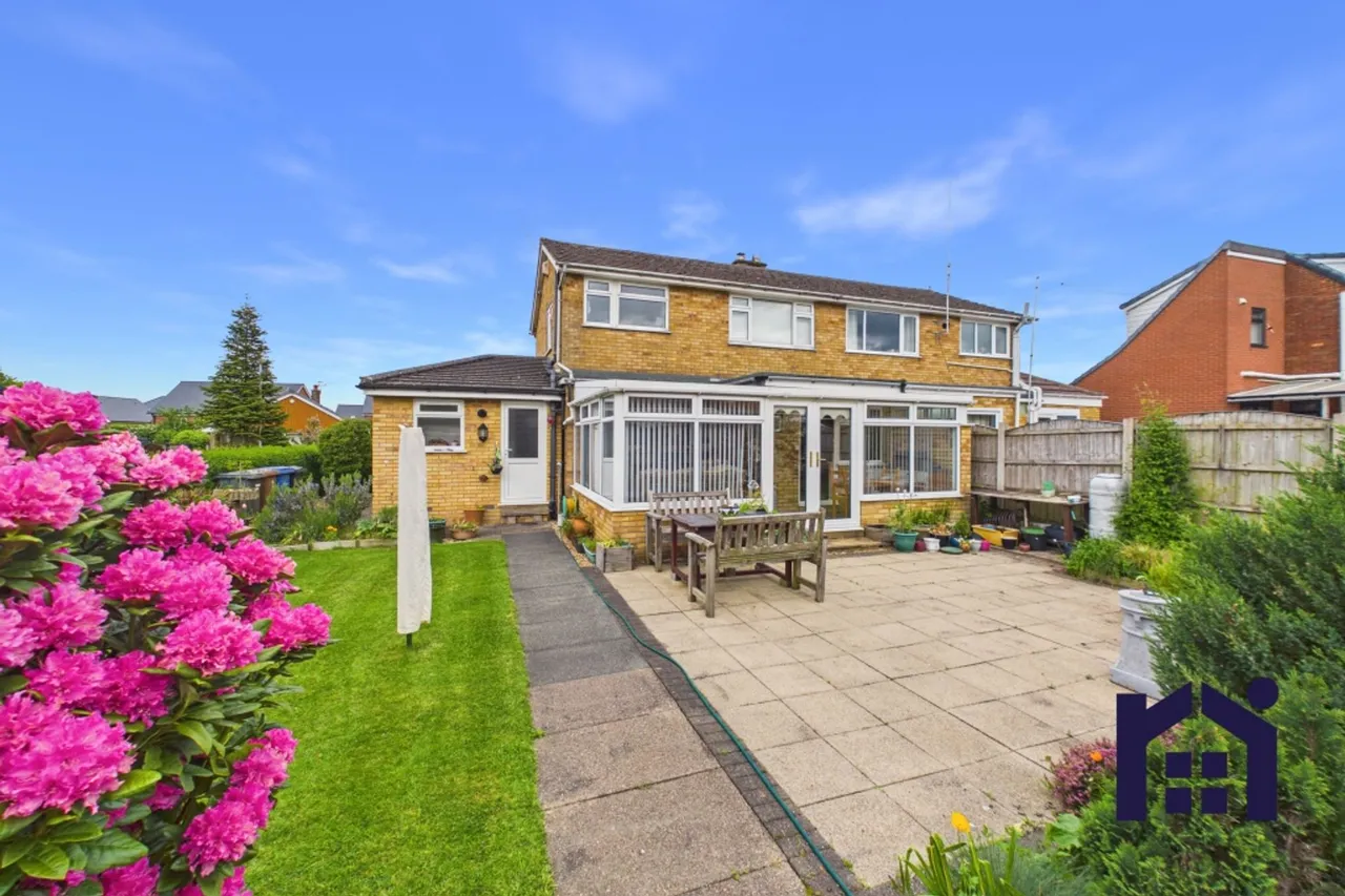 3 bed house for sale — The Hawthorns, Eccleston, Chorley, PR7 5QW
