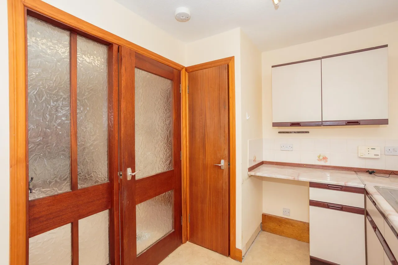 Kirkpatrick Court, Dumfries, DG2, photo 10