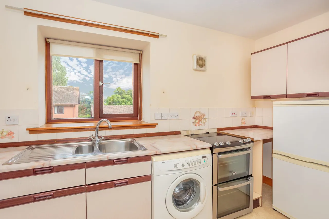 Kirkpatrick Court, Dumfries, DG2, photo 7