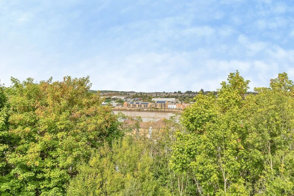 Harriet Drive, Rochester, Kent, ME1, photo 10