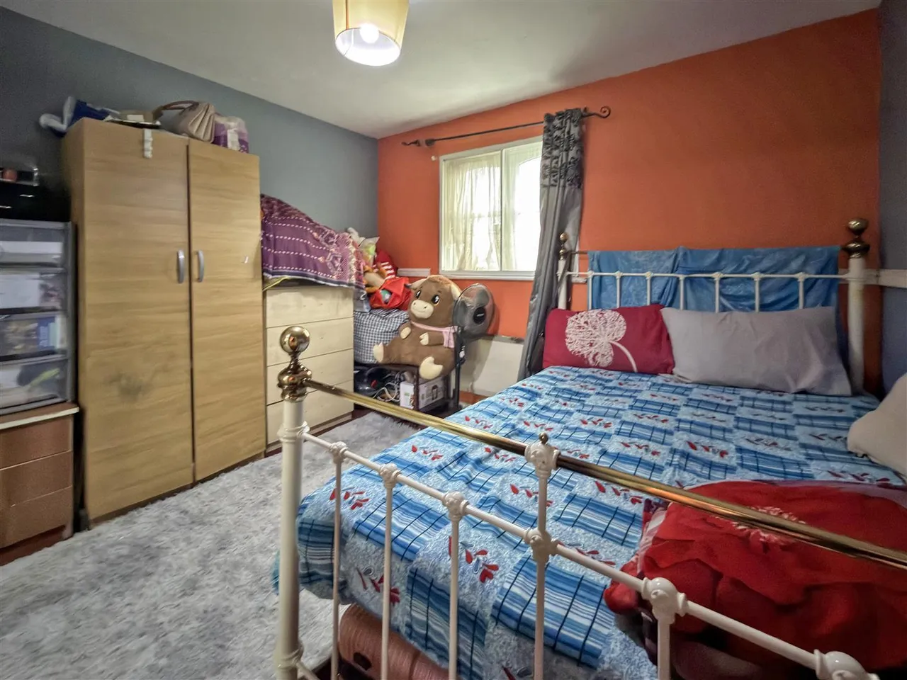 Stirling Grove, Hounslow, photo 5
