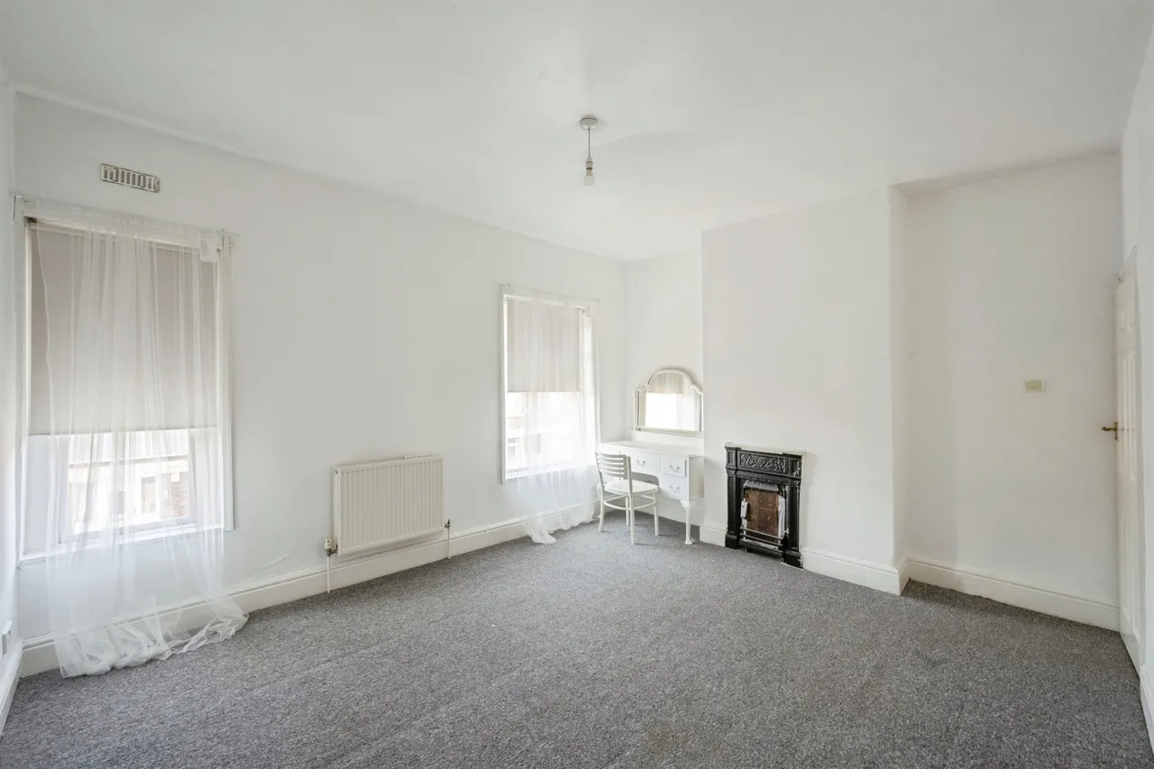 Victoria Road, Mexborough, photo 10