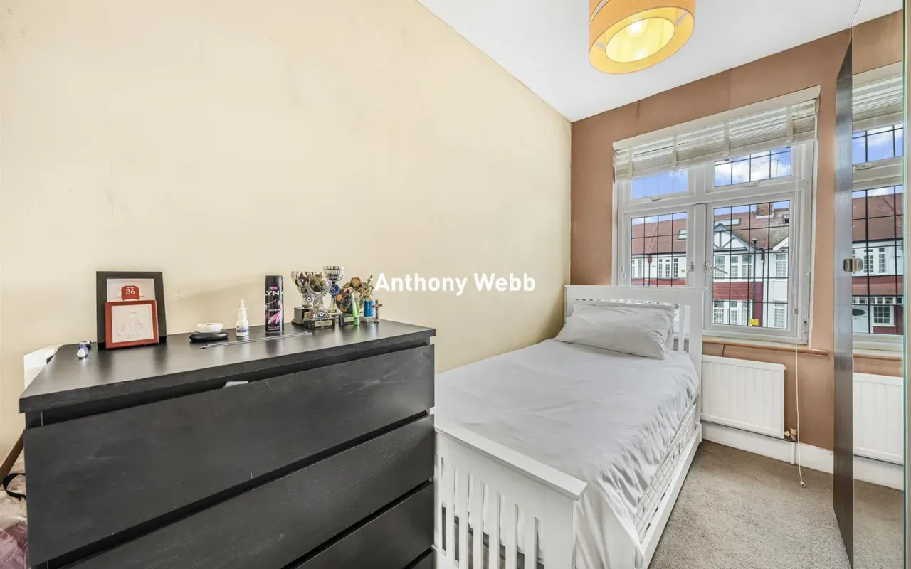Huxley Place, Palmers Green, N13, photo 14