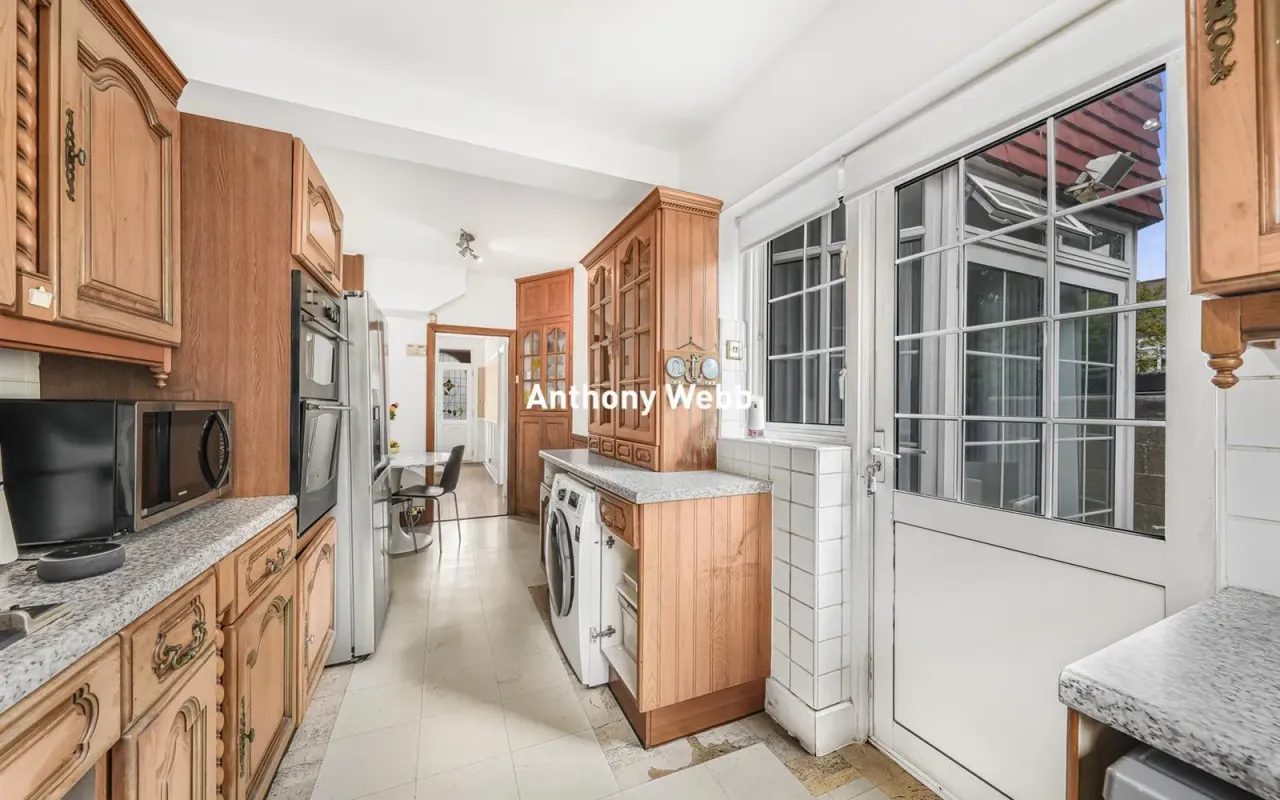 Huxley Place, Palmers Green, N13, photo 9