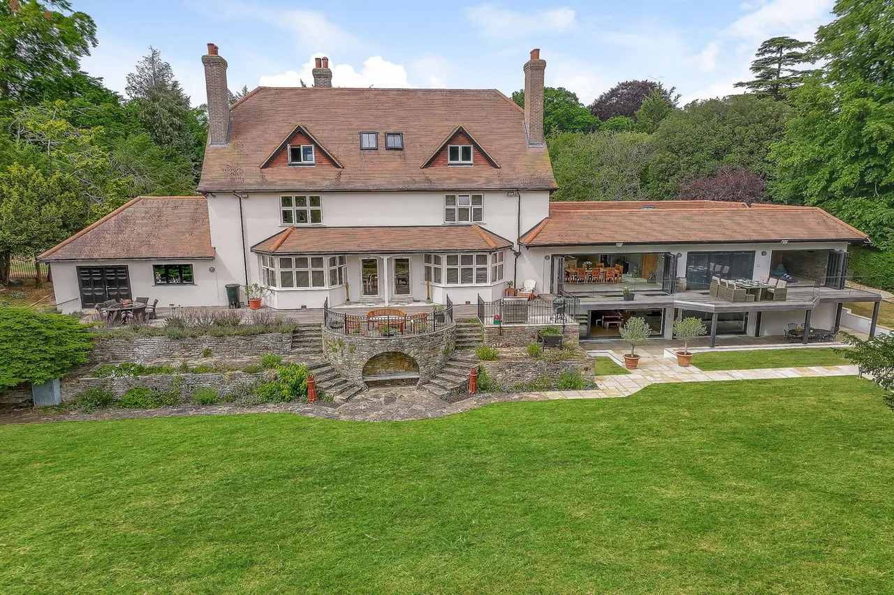 Furze Hill, Webb Estate, CR8, photo 5