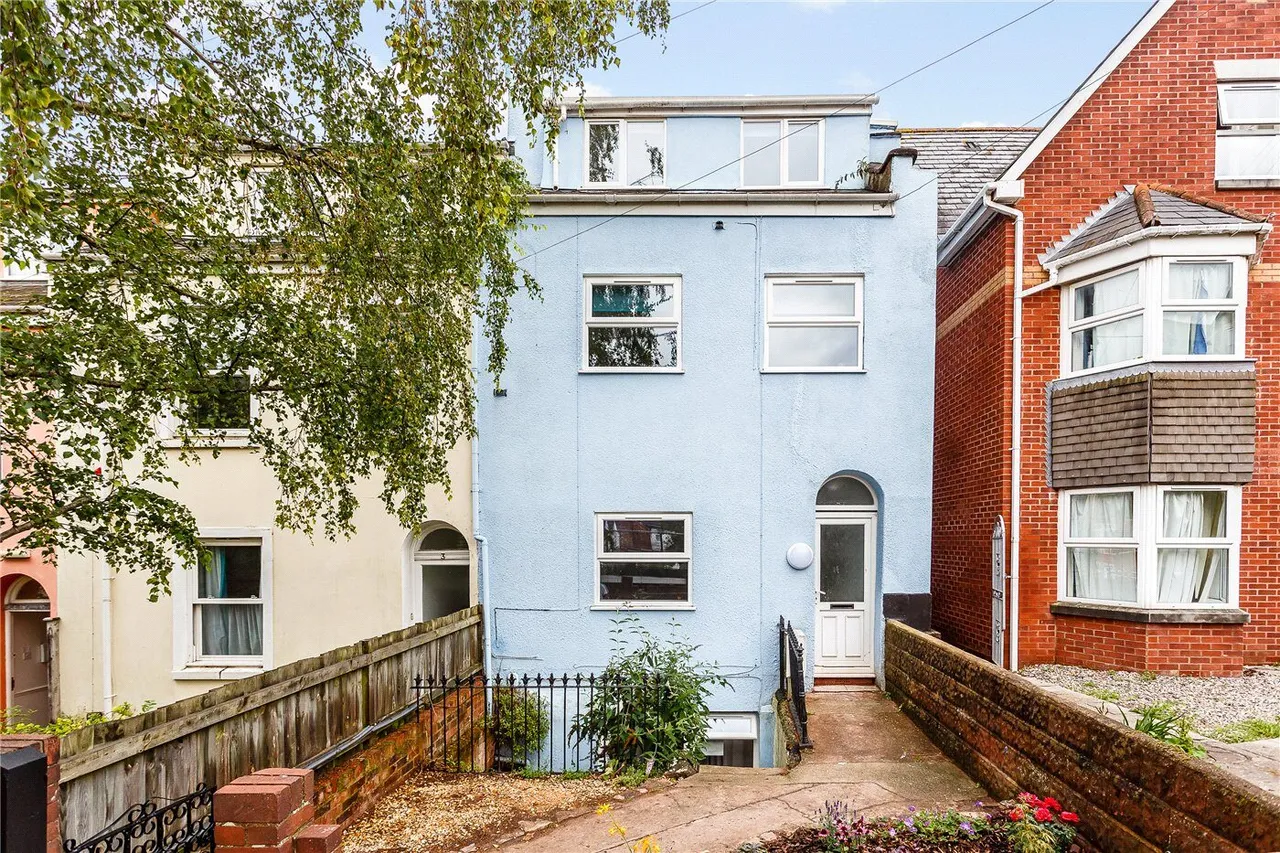 6 bed house to rent, York Terrace, Exeter, EX4