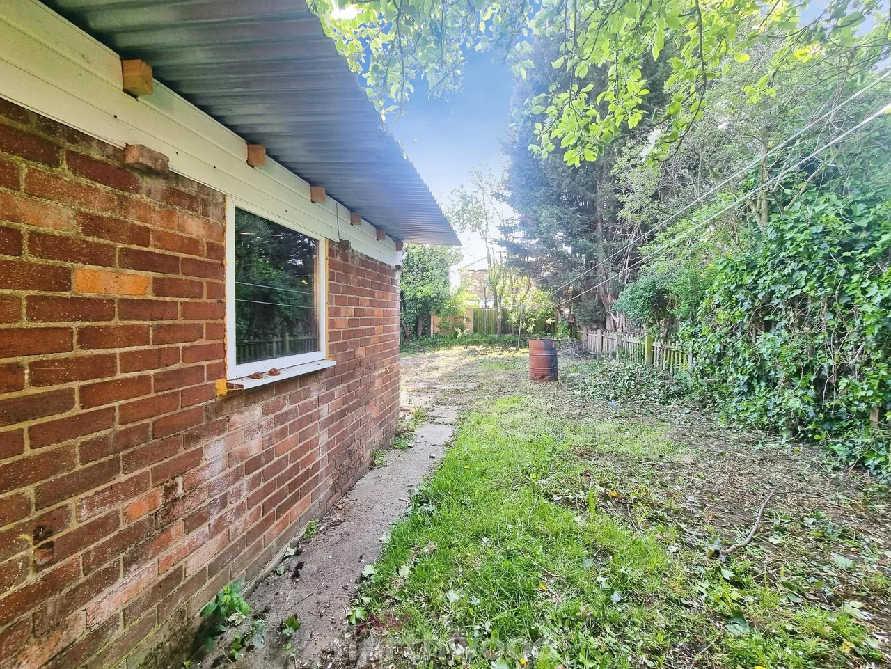 Hardy Road, Wheatley, DN2, photo 23