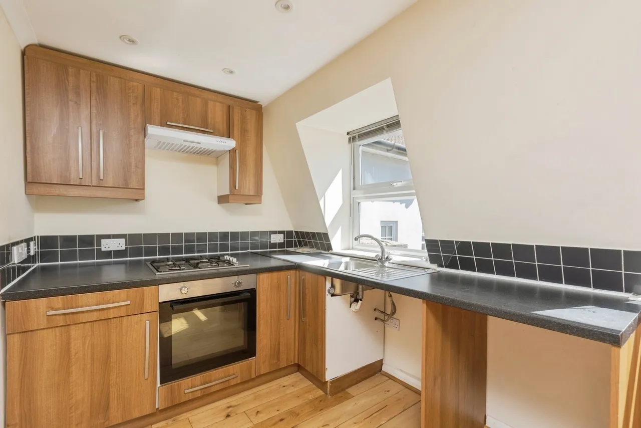 London Road, Southborough, TN4, photo 15