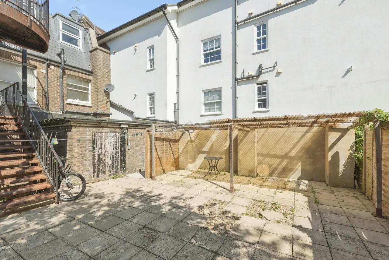 London Road, Southborough, TN4, photo 4