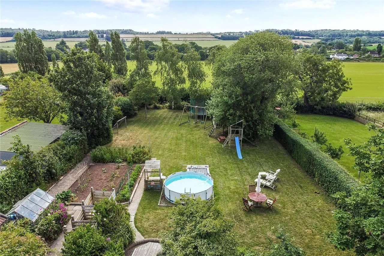 Eastwood Park, Falfield, GL12, photo 20